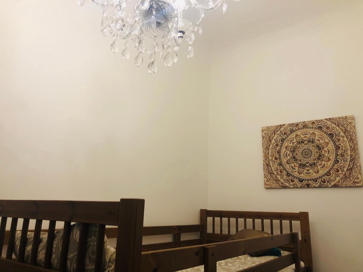 Modern Classic On Kiraly Budapest Luaran gambar